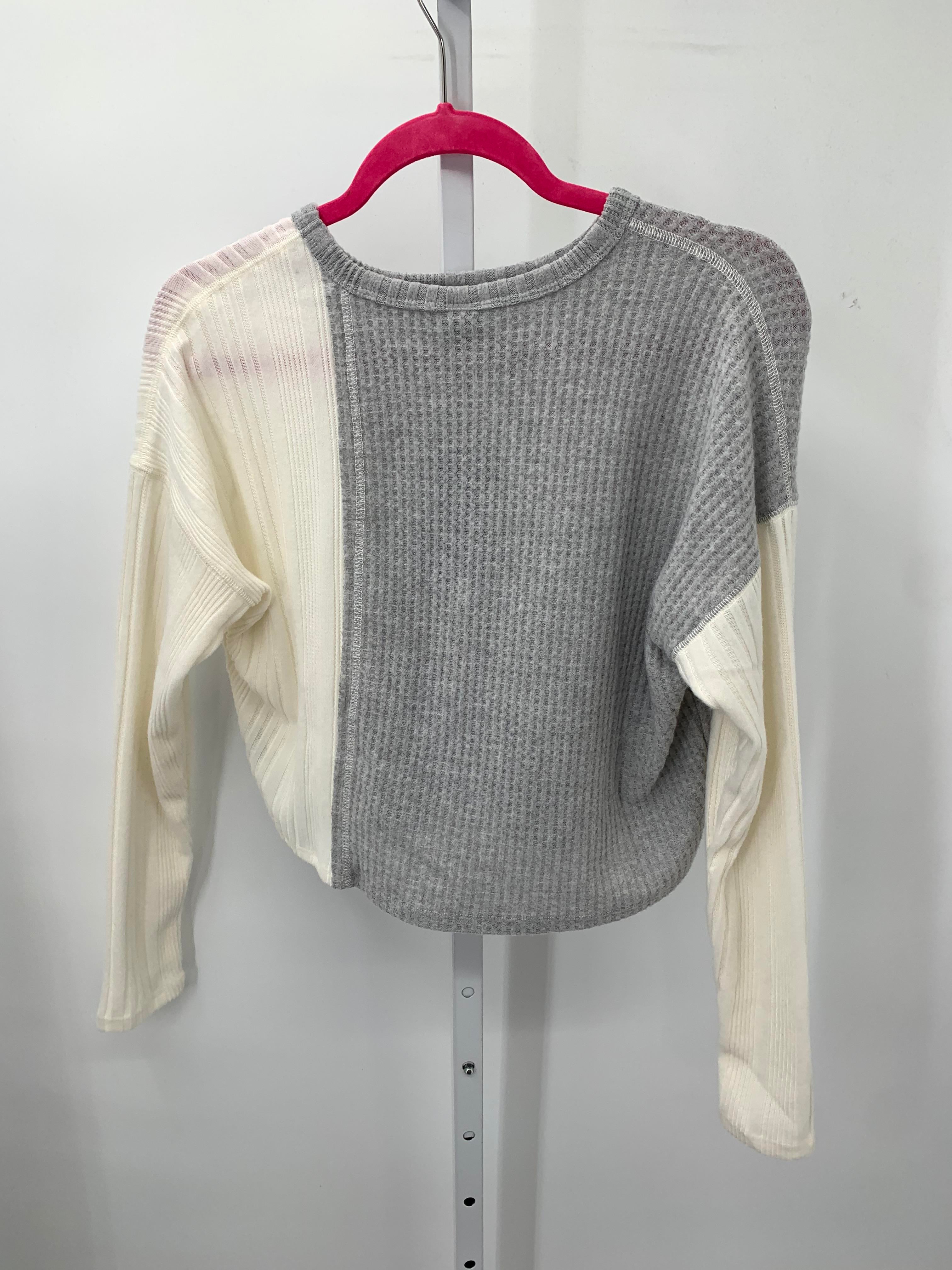 Wild Fable Size X Small Juniors Long Sleeve Sweater