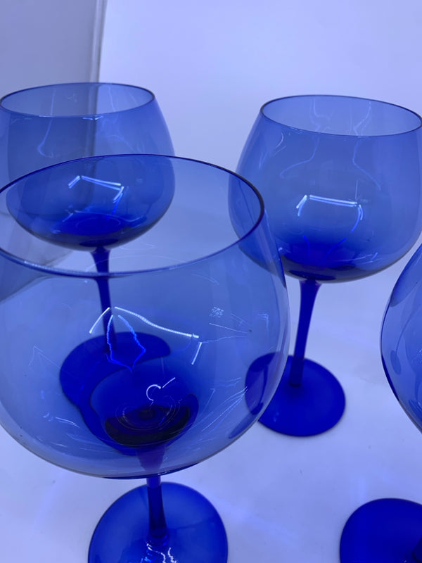 4 BLUE GLASS WIDE WINE GLASSES.