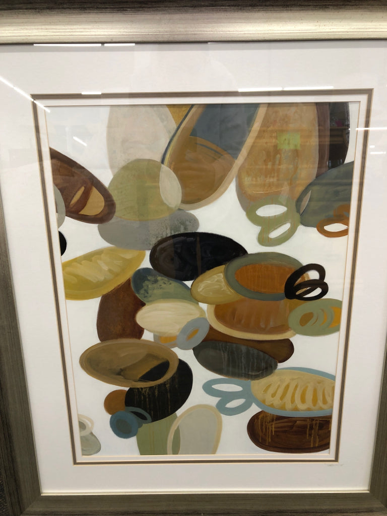 ABSTRACT COLORFUL WALL ART IN GREY FRAME.