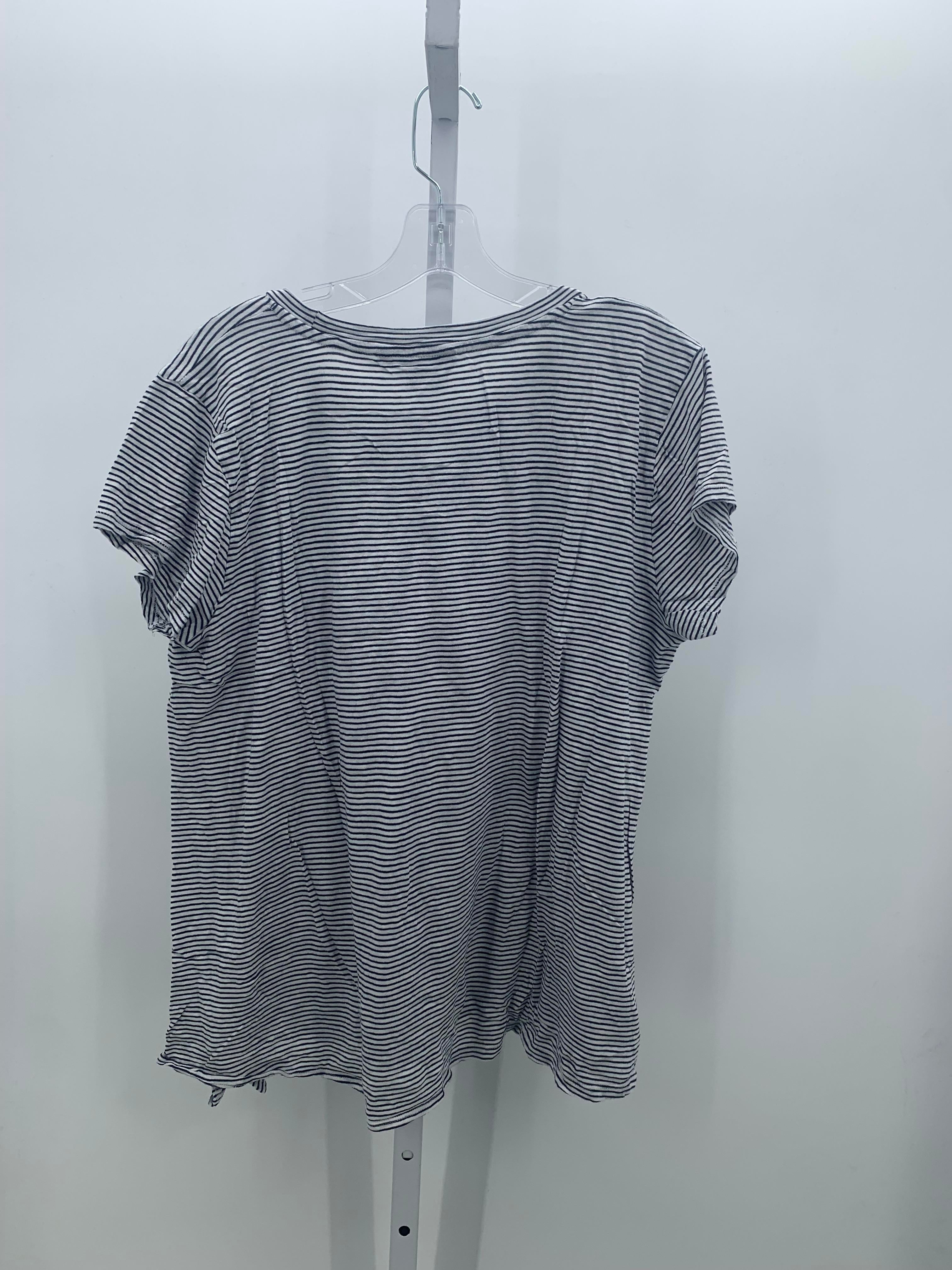 Calvin Klein Size Large Misses Short Sleeve Shirt