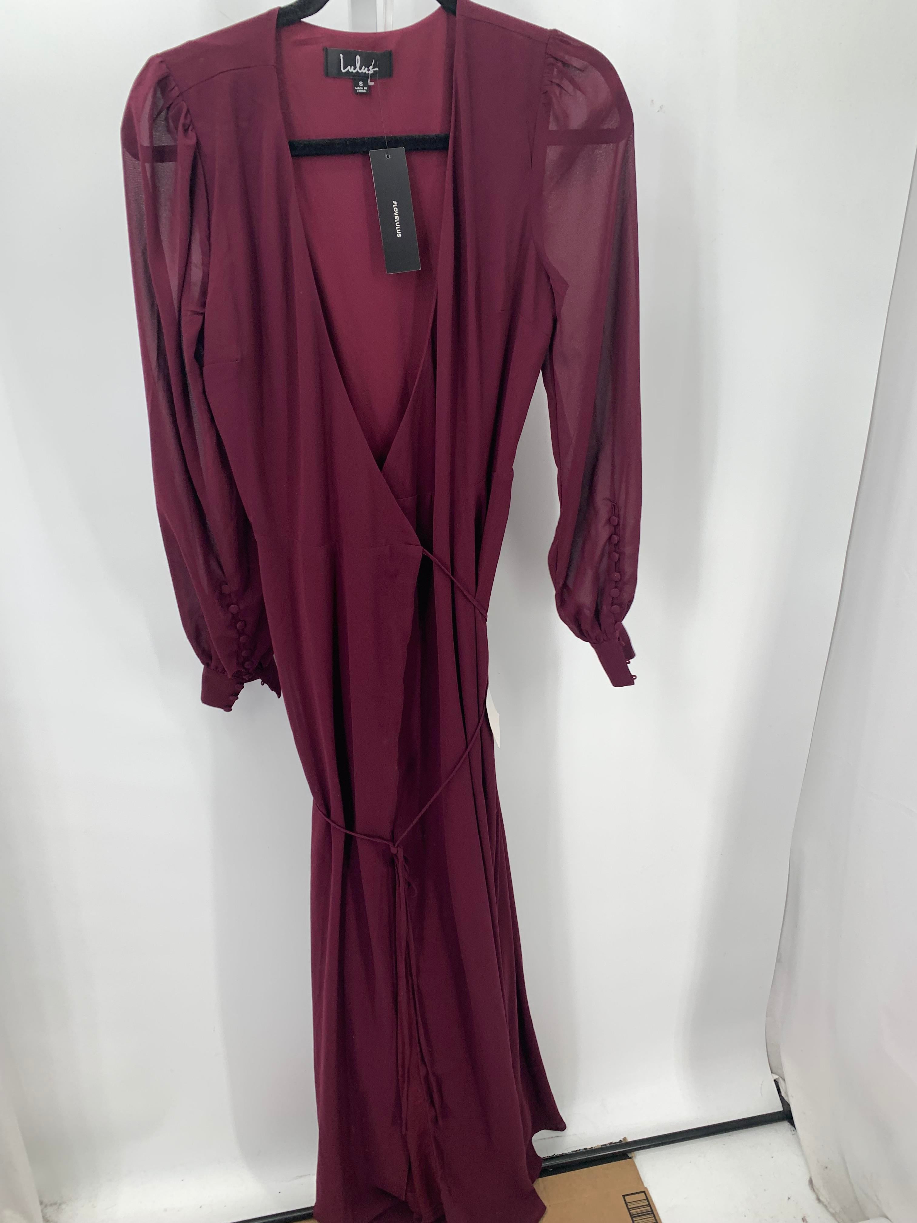 Lulus Size Small Juniors Long Sleeve Dress