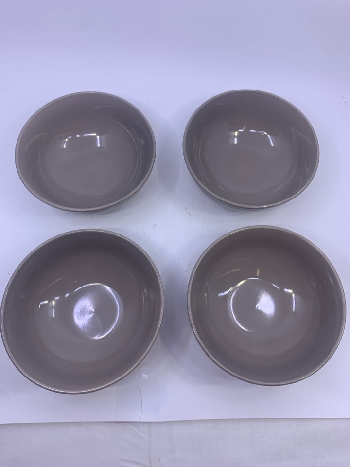 4 GREY/BROWN SHALLOW BOWLS.