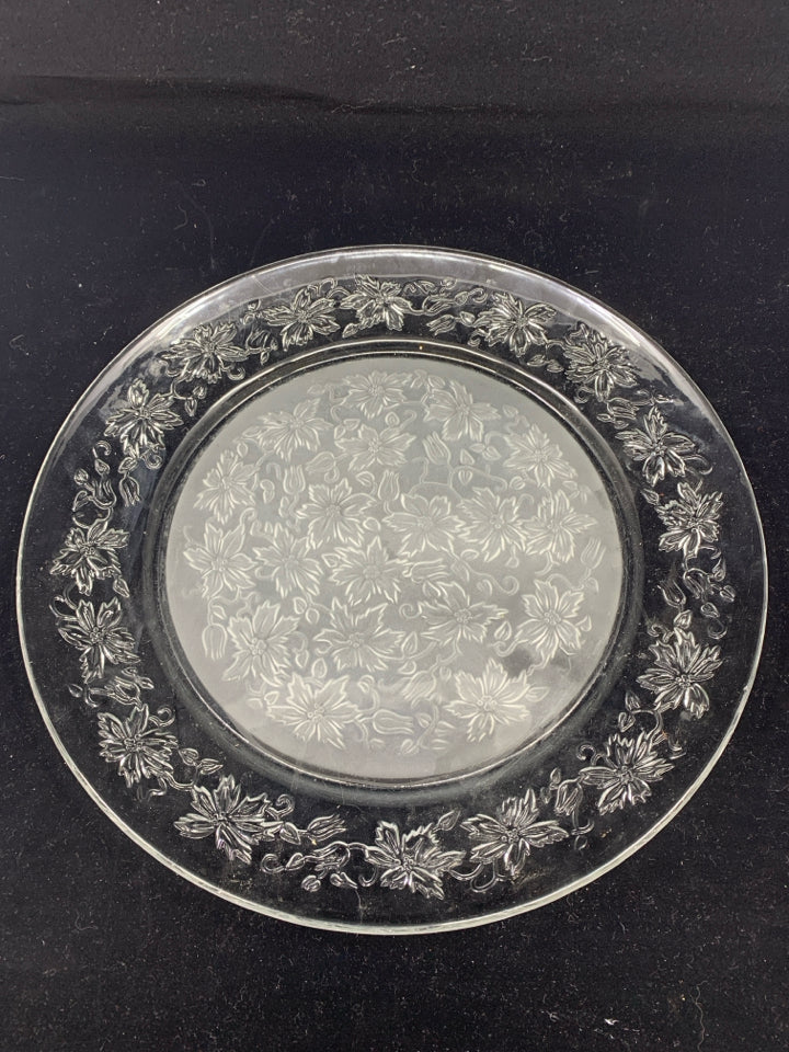 PRINCESS HOUSE FANTASIA POINSETTIA FROSTED PLATTER.