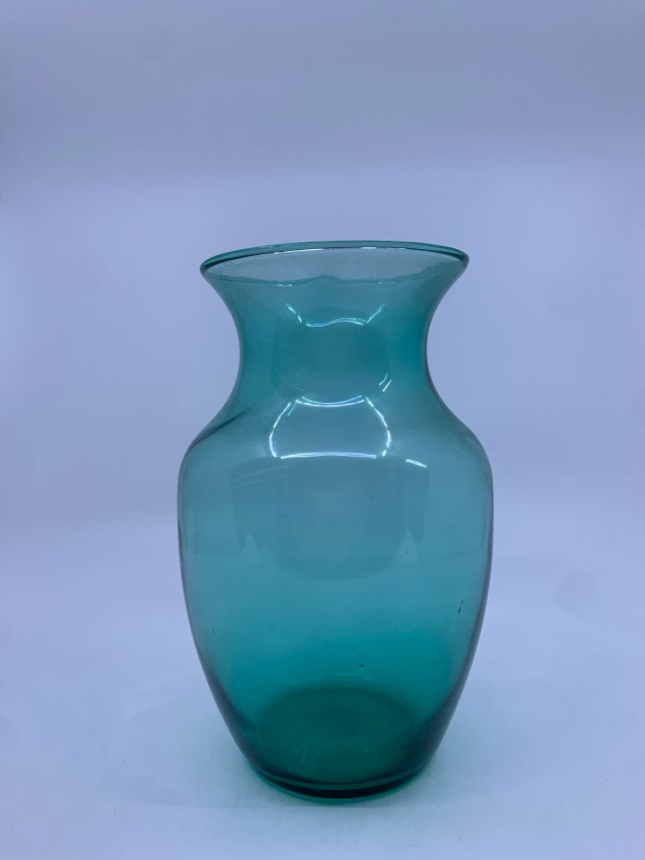 GREEN VASE FLARE TOP.