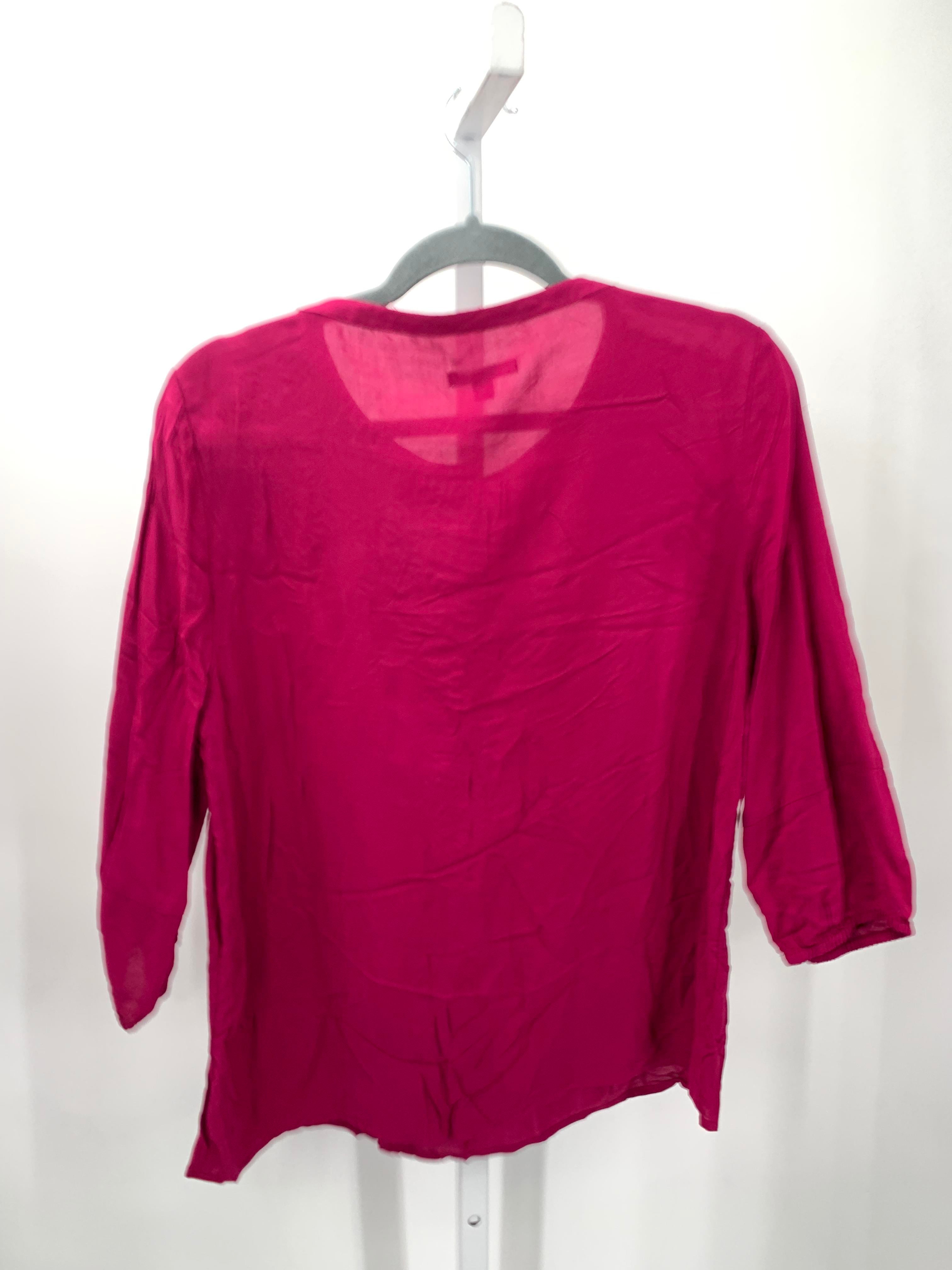 Gap Size Medium Misses 3/4 Sleeve Shirt