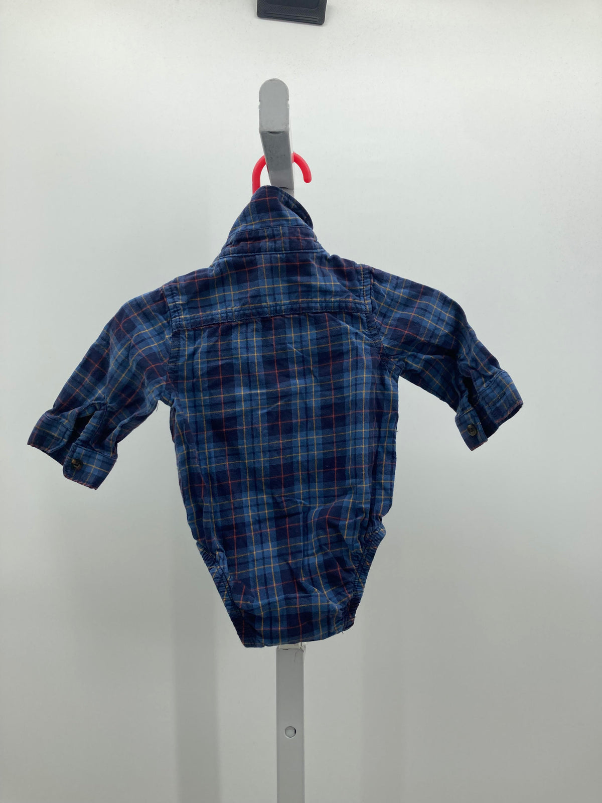 PLAID BTN DOWN