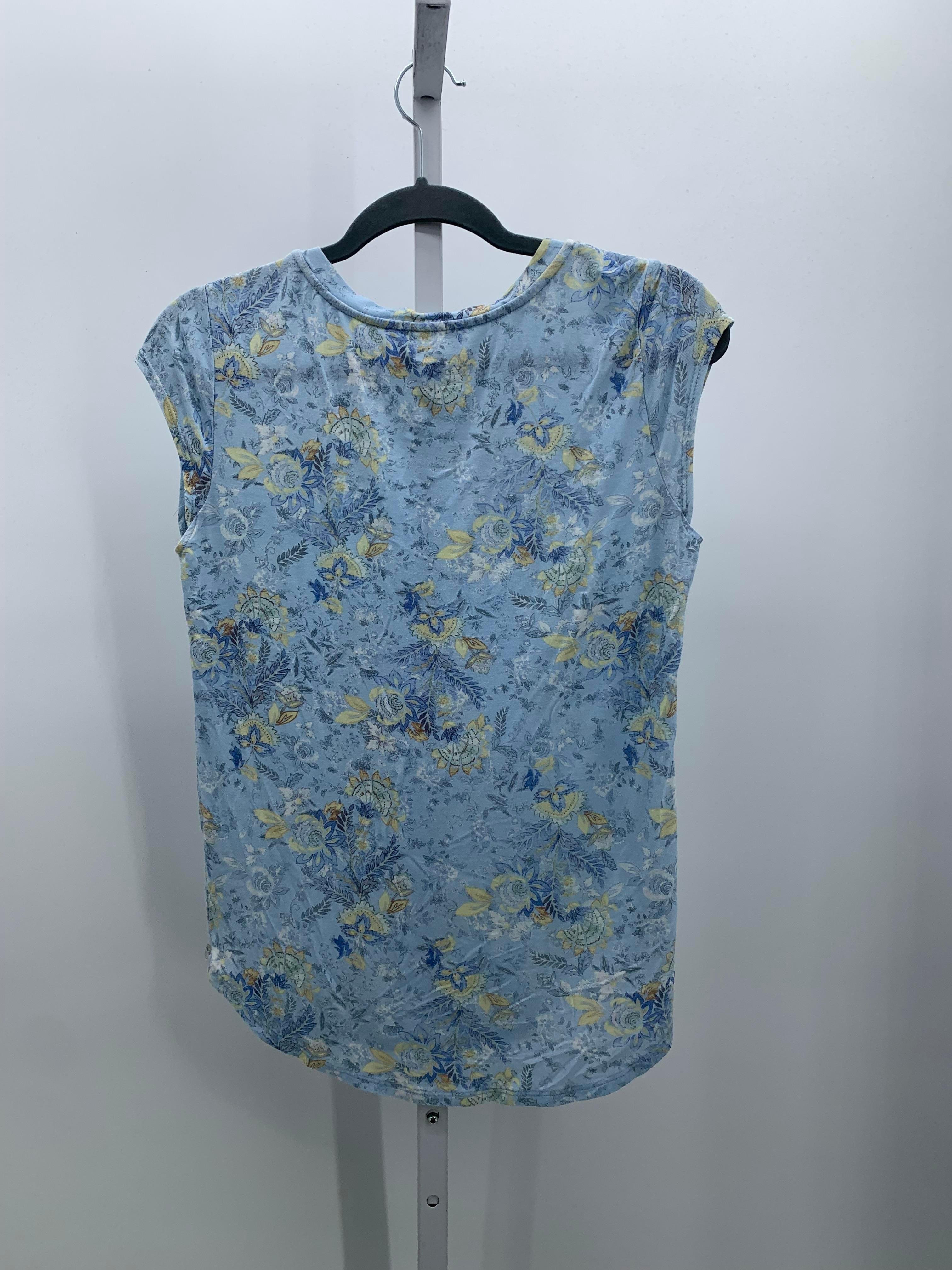 Size Medium Petite Petite Short Sleeve Shirt
