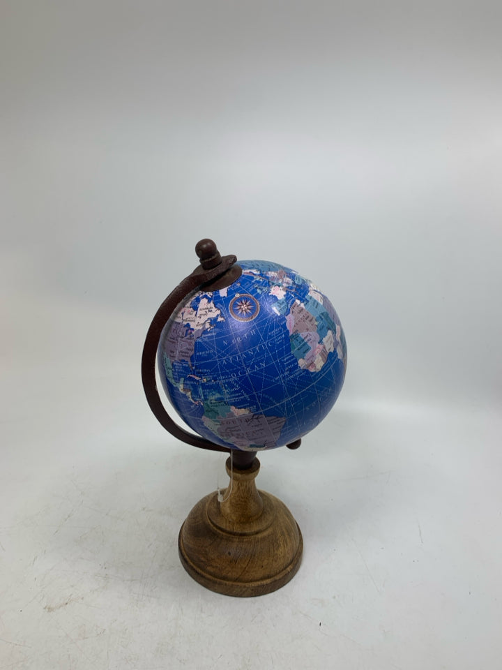 WOOD BASE SMALL PAPER GLOBE.