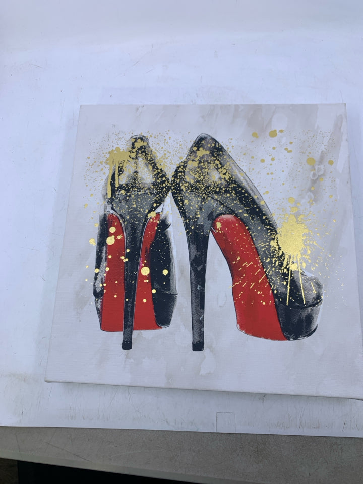 BLACK HIGH HEELS W/ GOLD SPLATTER CANVAS.