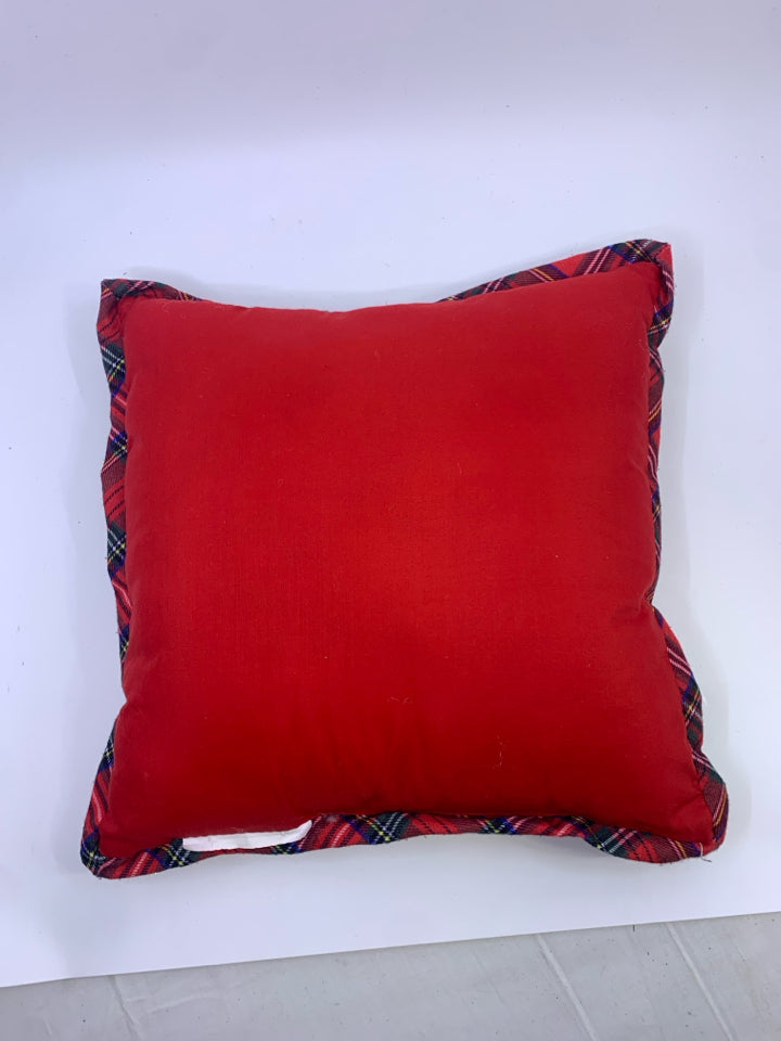 GRANDKIDS SPOILED HOLIDAY PILLOW.