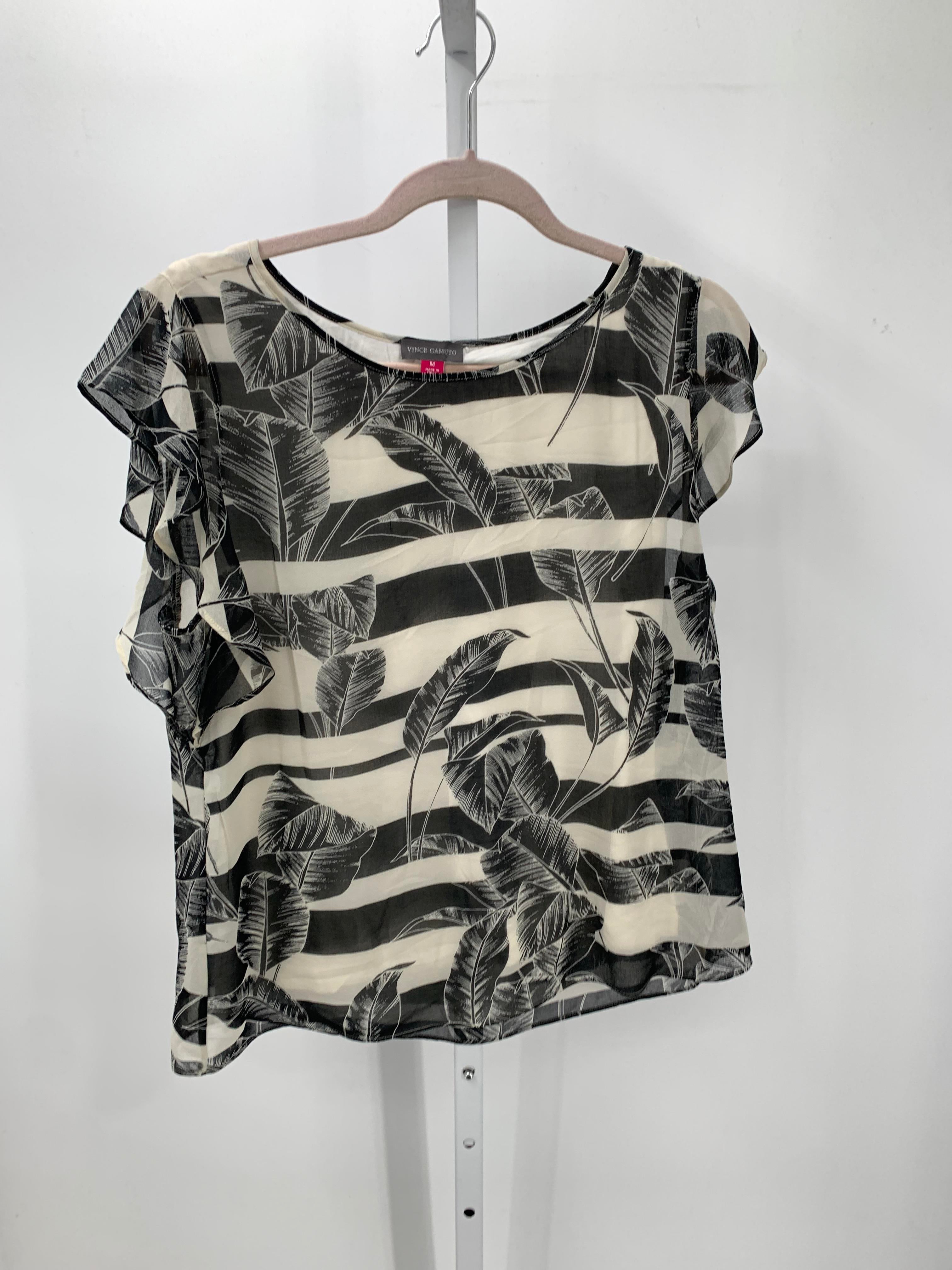 Vince Camuto Size Medium Misses Short Sleeve Shirt