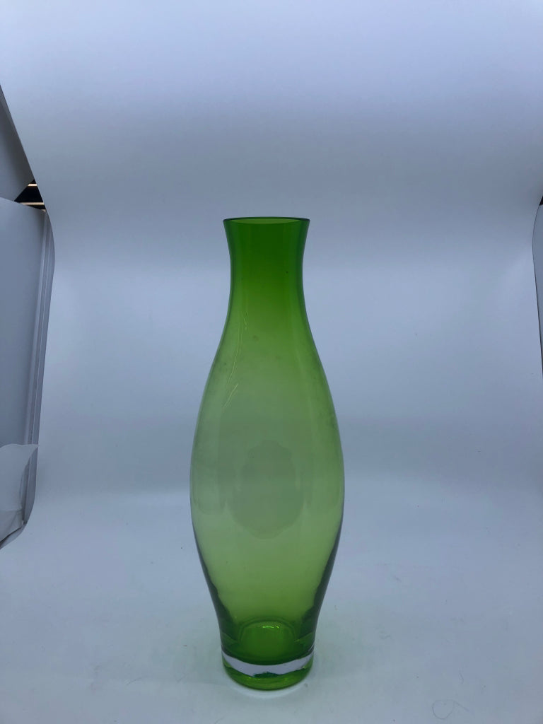 LIGHT GREEN THICK GLASS VASE.