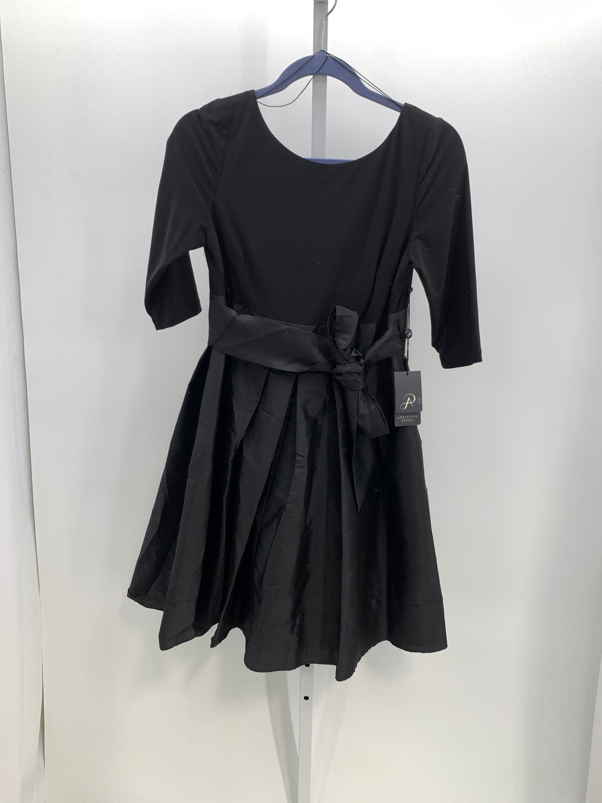 Adrianna Papell Size 8 Petite Petite Short Sleeve Dress