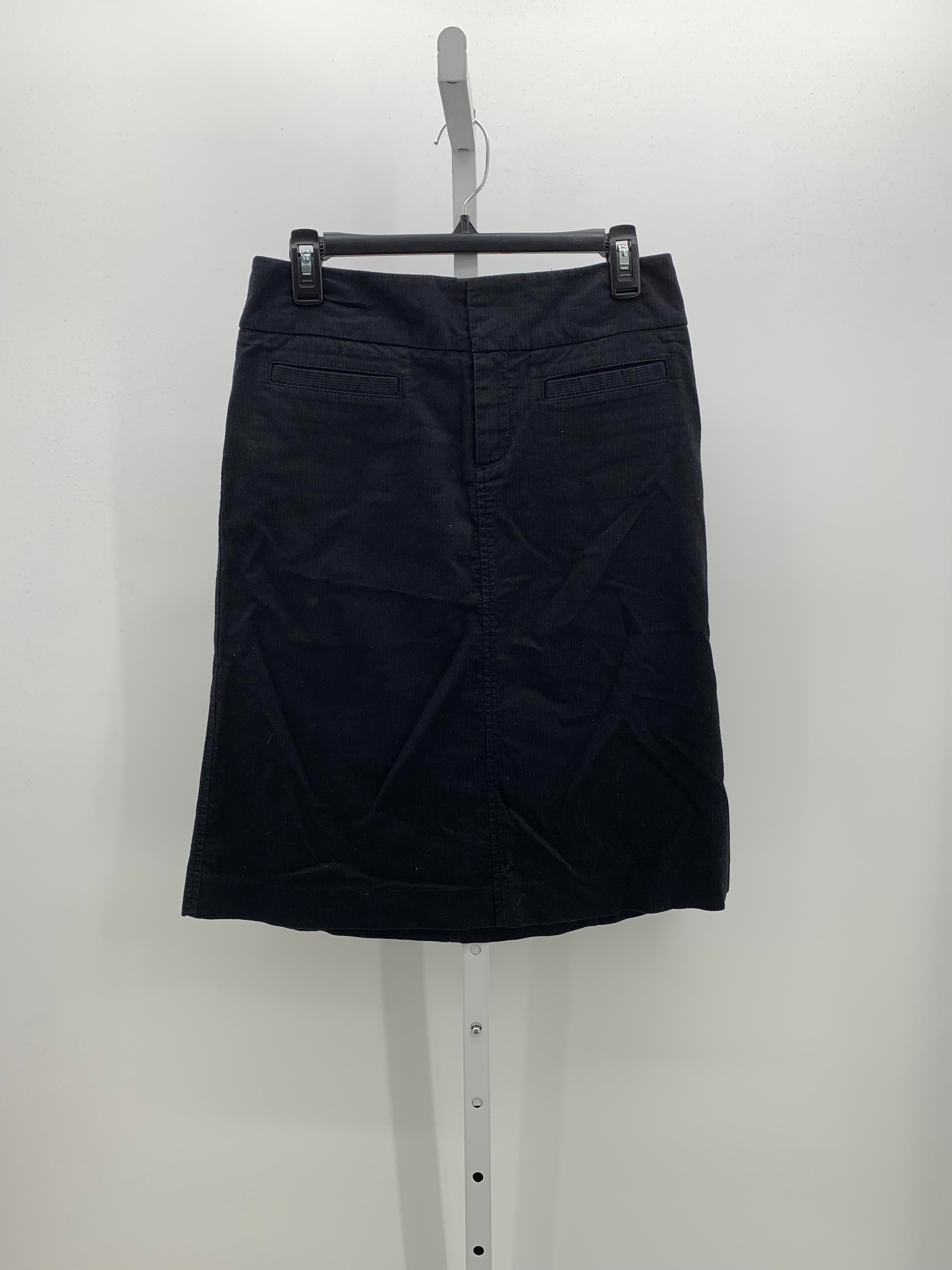 Gap Size 6 Misses Skirt
