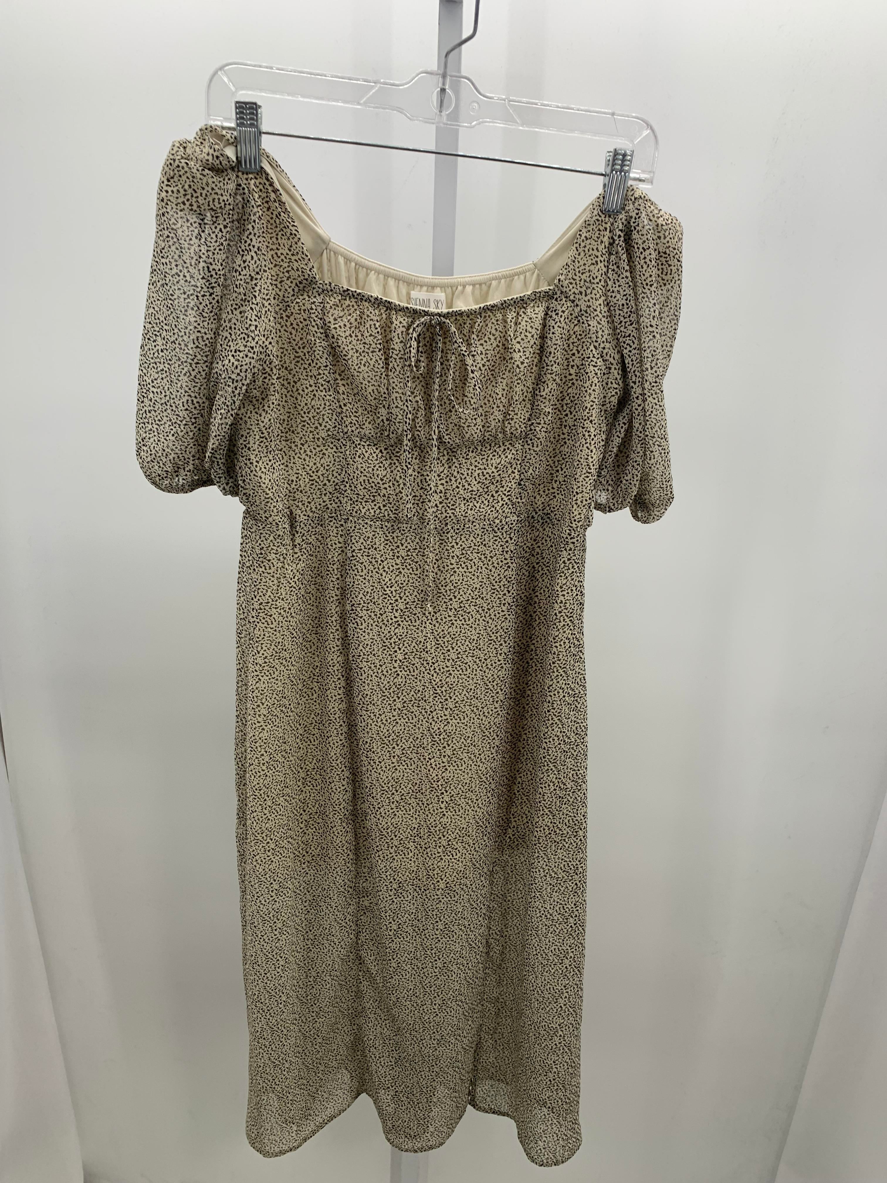Size Small Juniors Short Sleeve Dress
