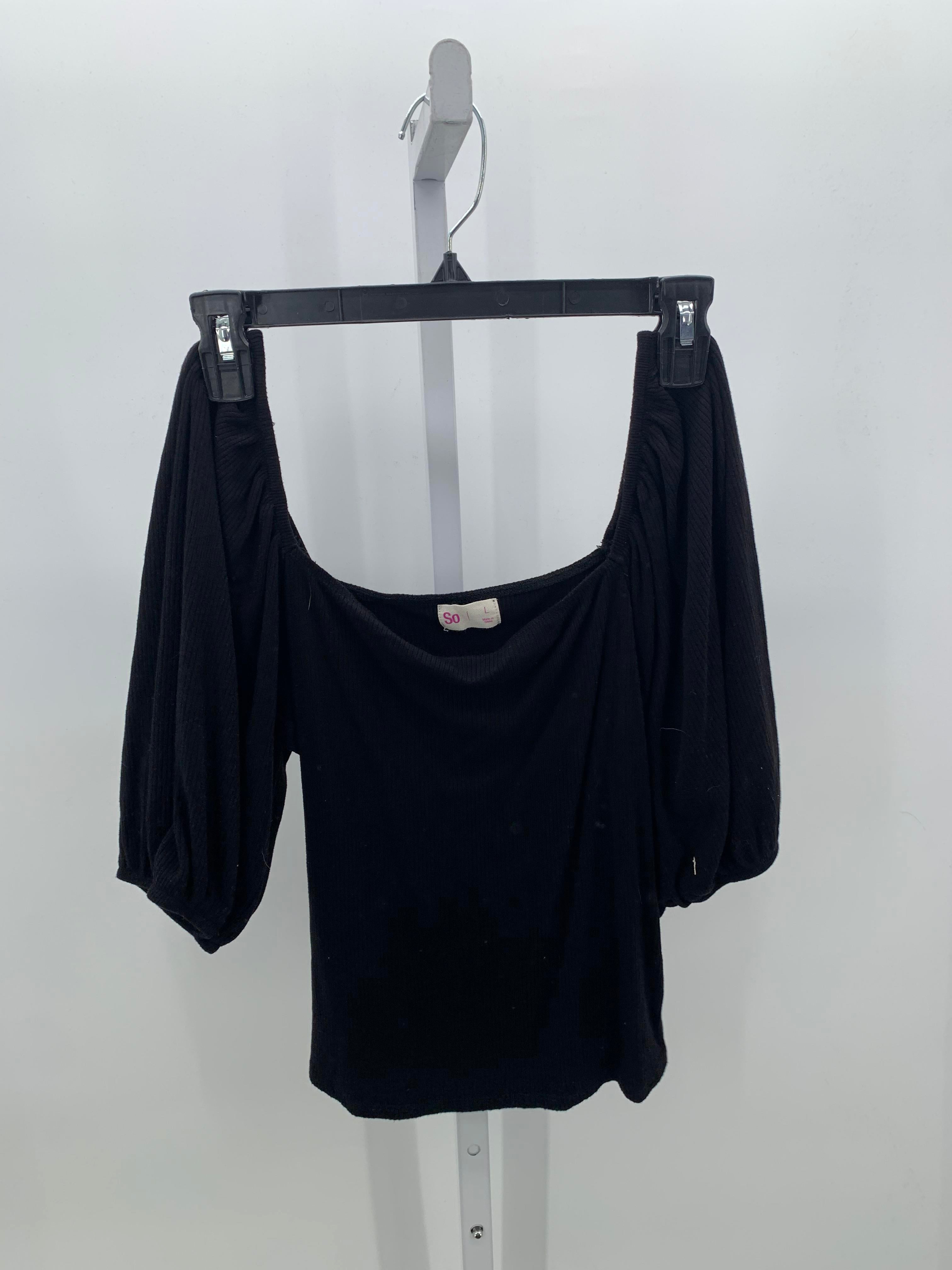 SO Size Large Juniors Short Sleeve Shirt