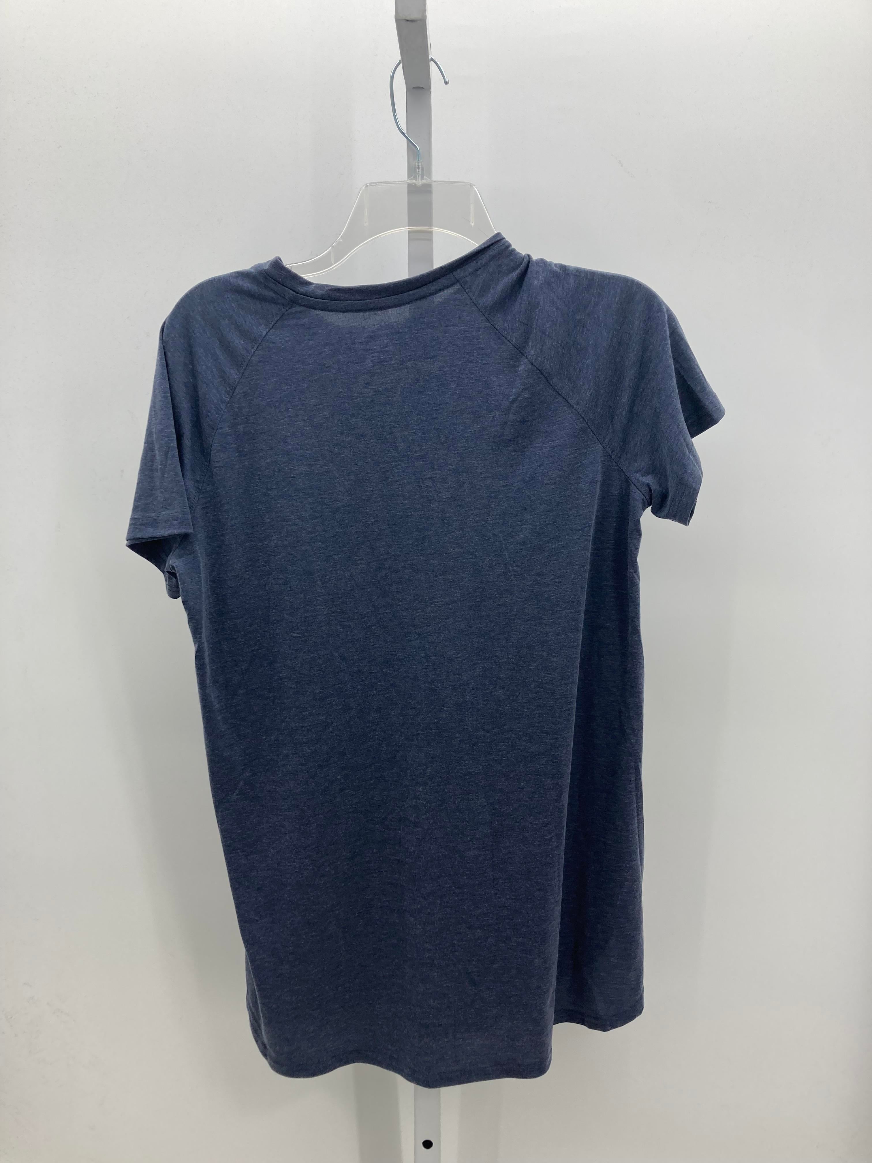 Tek Gear Size Medium Misses Short Sleeve Shirt