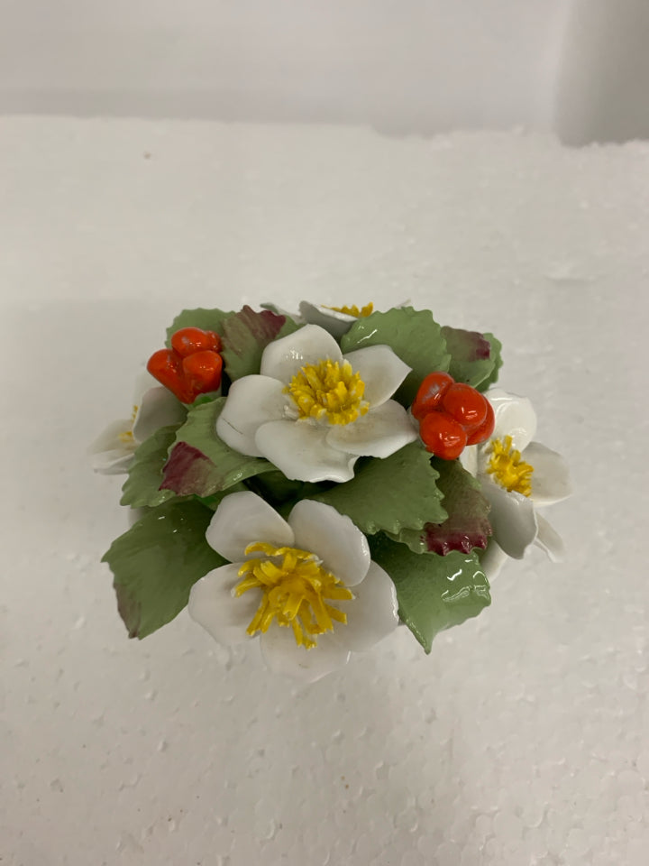WHITE PLANTER W/ WHITE FLOWERS ORANGE BERRIES AYNSLEY.