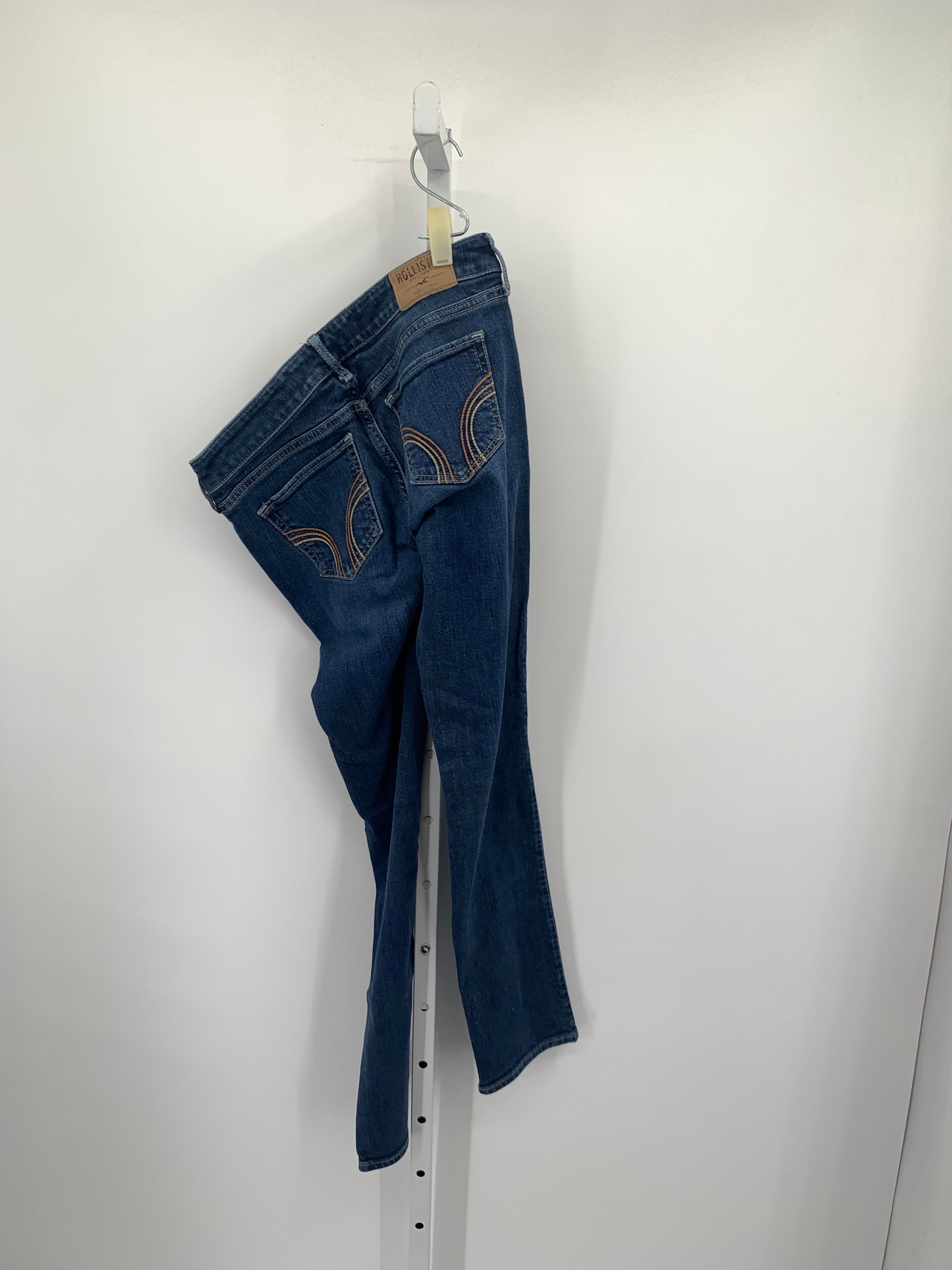 Hollister Size 3 Short Juniors Jeans