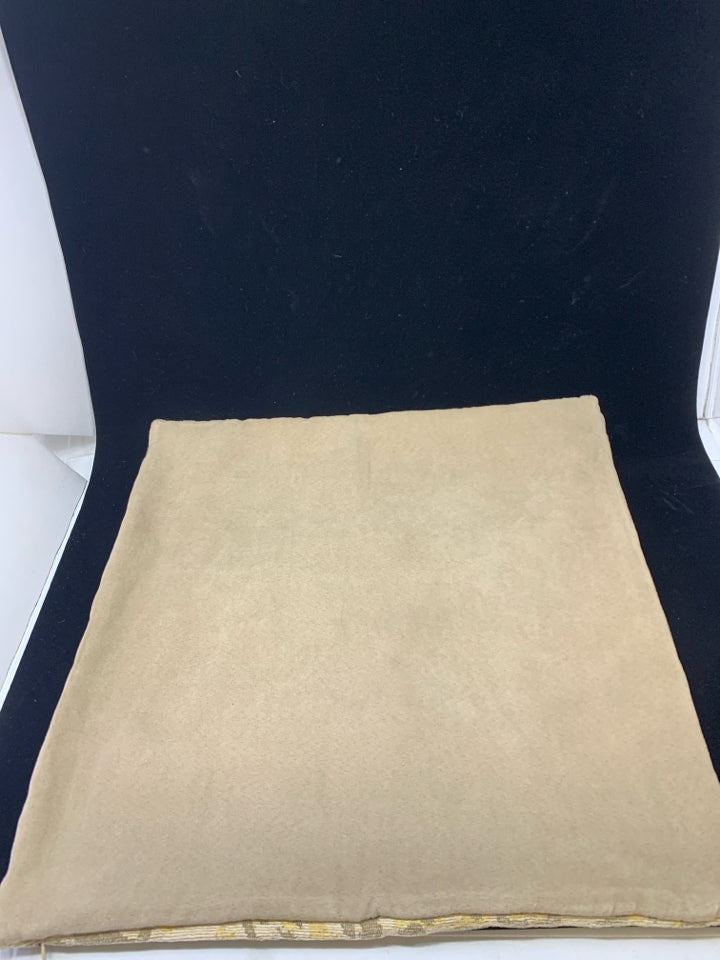 PALM TREES PILLOW SHAM.