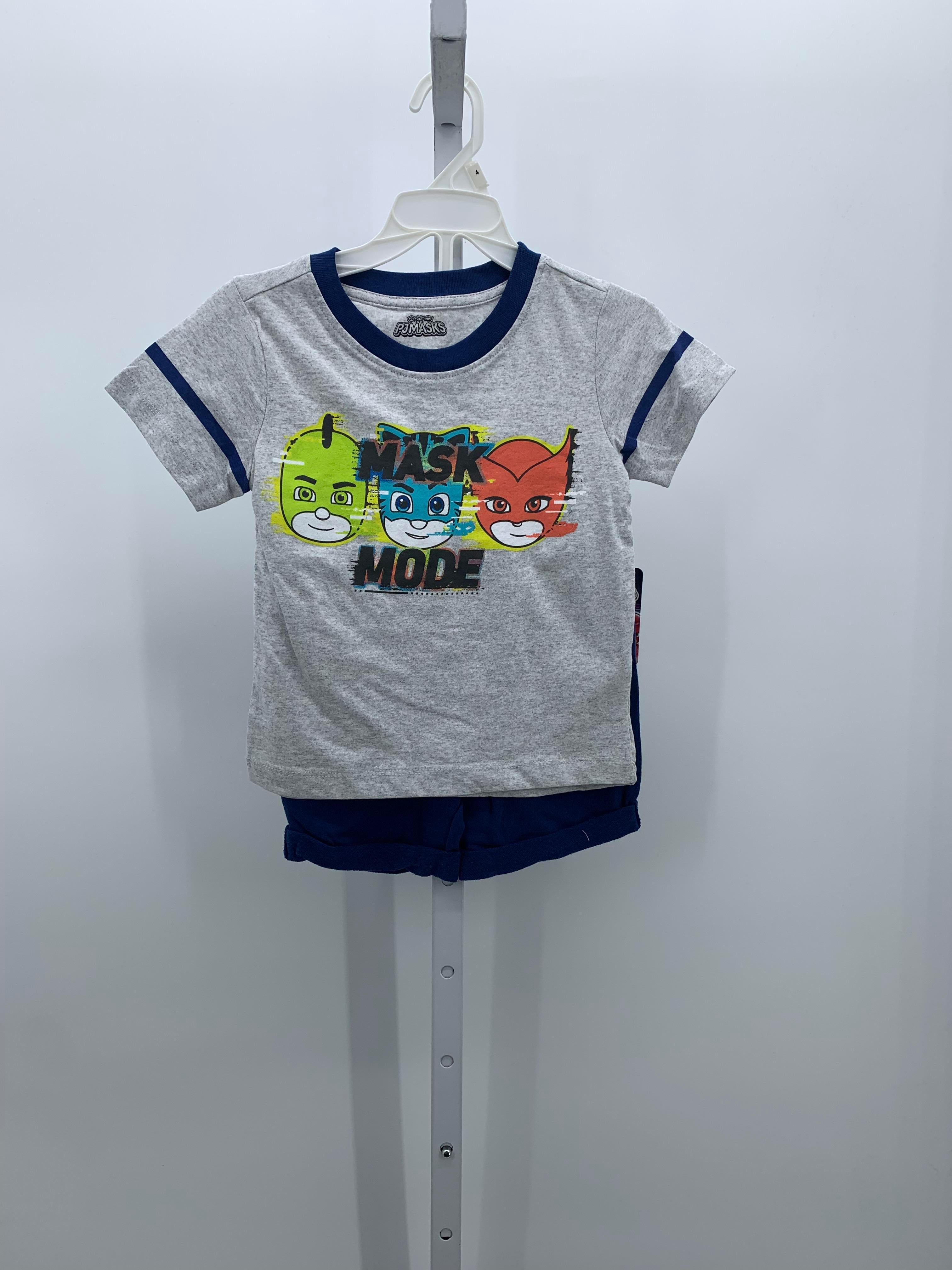 NEW MASK MODE KNIT TEE AND SHORTS.