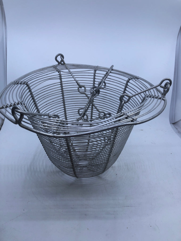 SILVER METAL HANGING PLANTER.