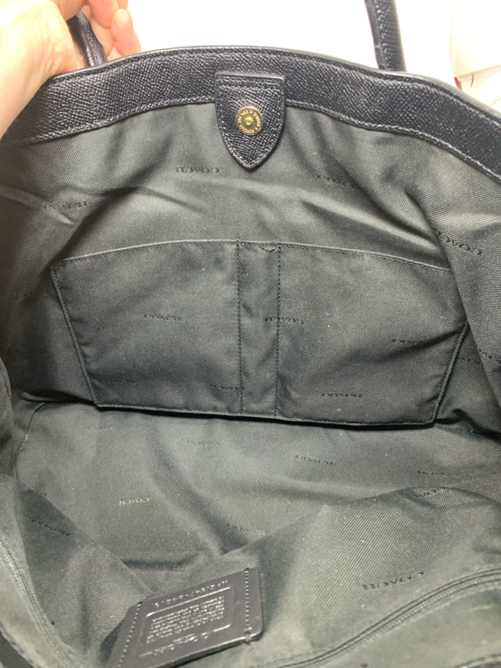 Coach Bailey Carryall Crossgrain Leather Shoulder Bag