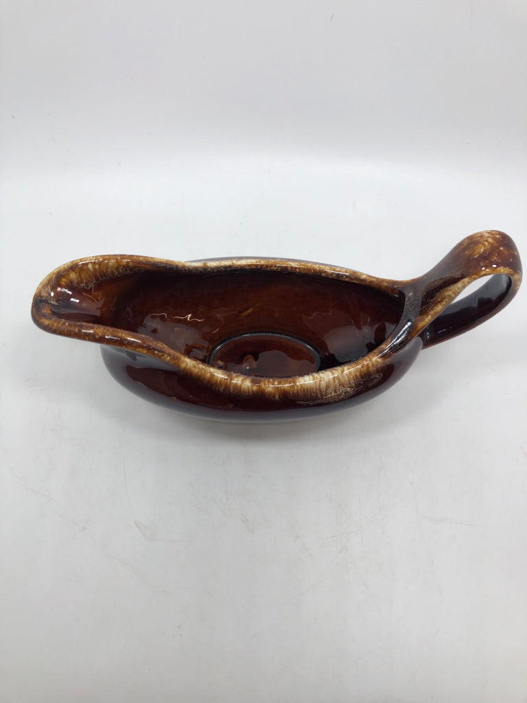 VTG BROWN DRIP GLAZE GRAVY BOAT.