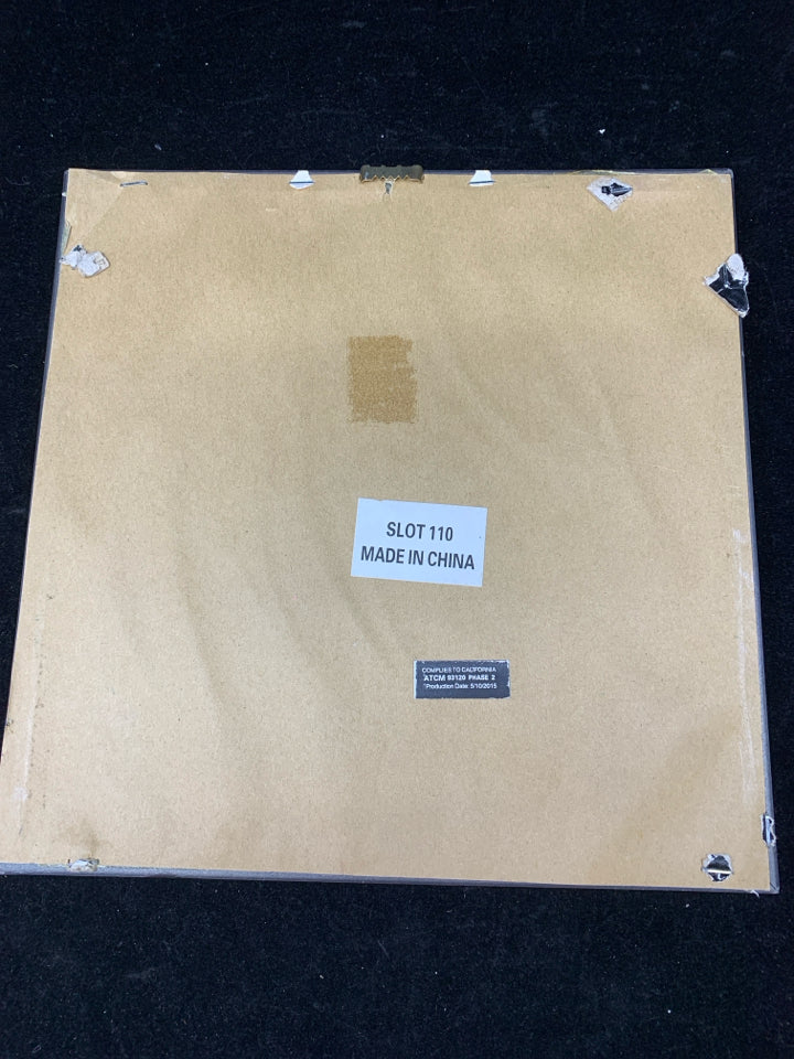 "LOVE JOYFULLY" WALL HANGING.