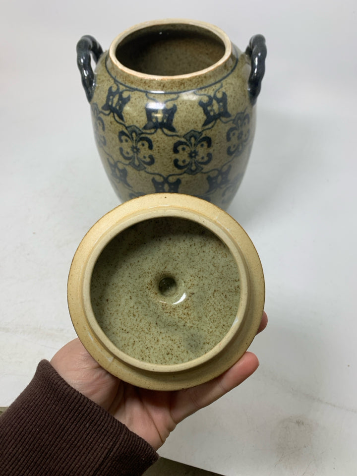 DARK SPECKLED GINGER JAR W/ NAVY DESIGNS.