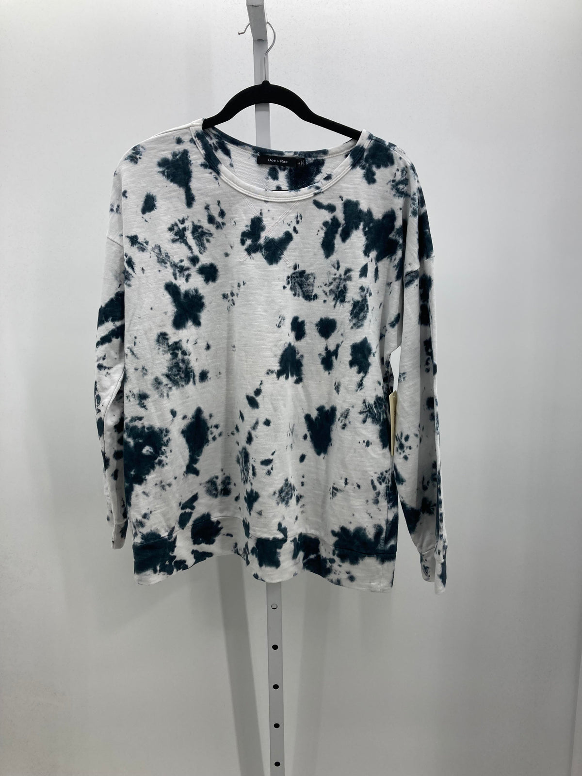 Doe & Rae Size Large Misses Long Sleeve Shirt