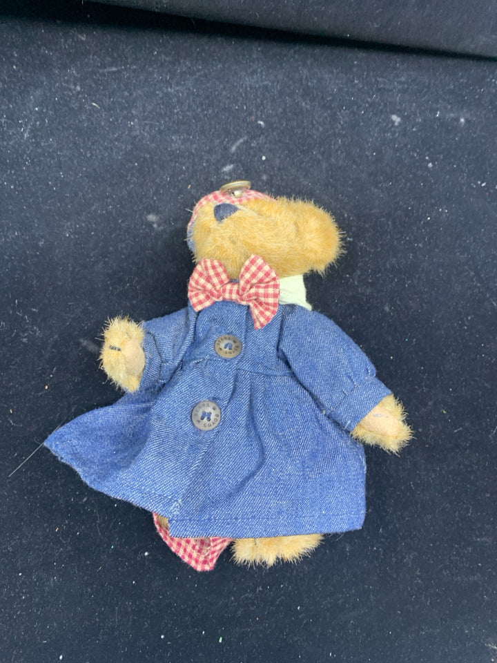 SMALL BOYDS BEAR IN JEAN DRESS.