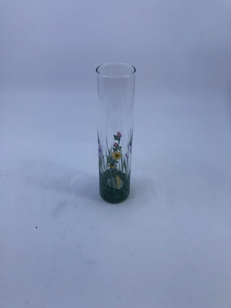 SKINNY FLORAL PAINTED BUD VASE.