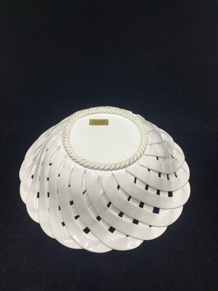 WHITE CERAMIC BASKET WEAVE BOWL.