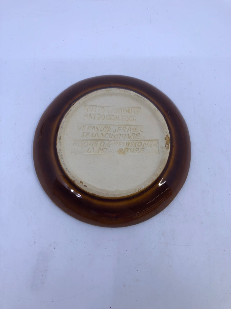 BROWN EMBOSSED LEAVES CANDLE PLATE.