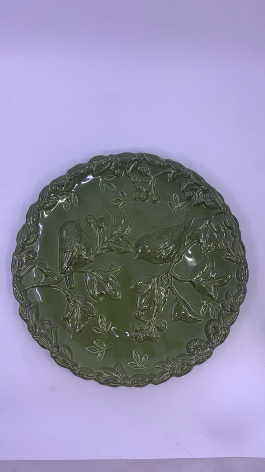 GREEN EMBOSSED BIRD/BRANCHES PLATE.