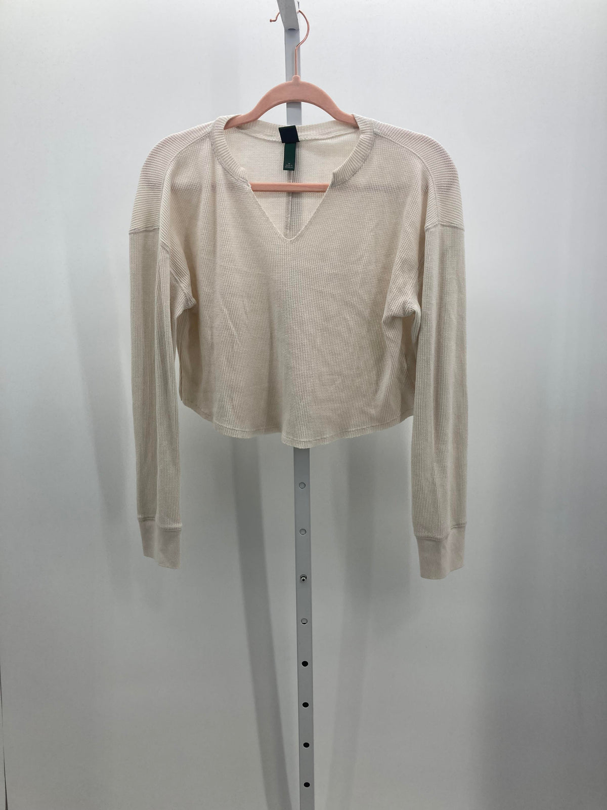 Wild Fable Size Medium Juniors Long Sleeve Shirt