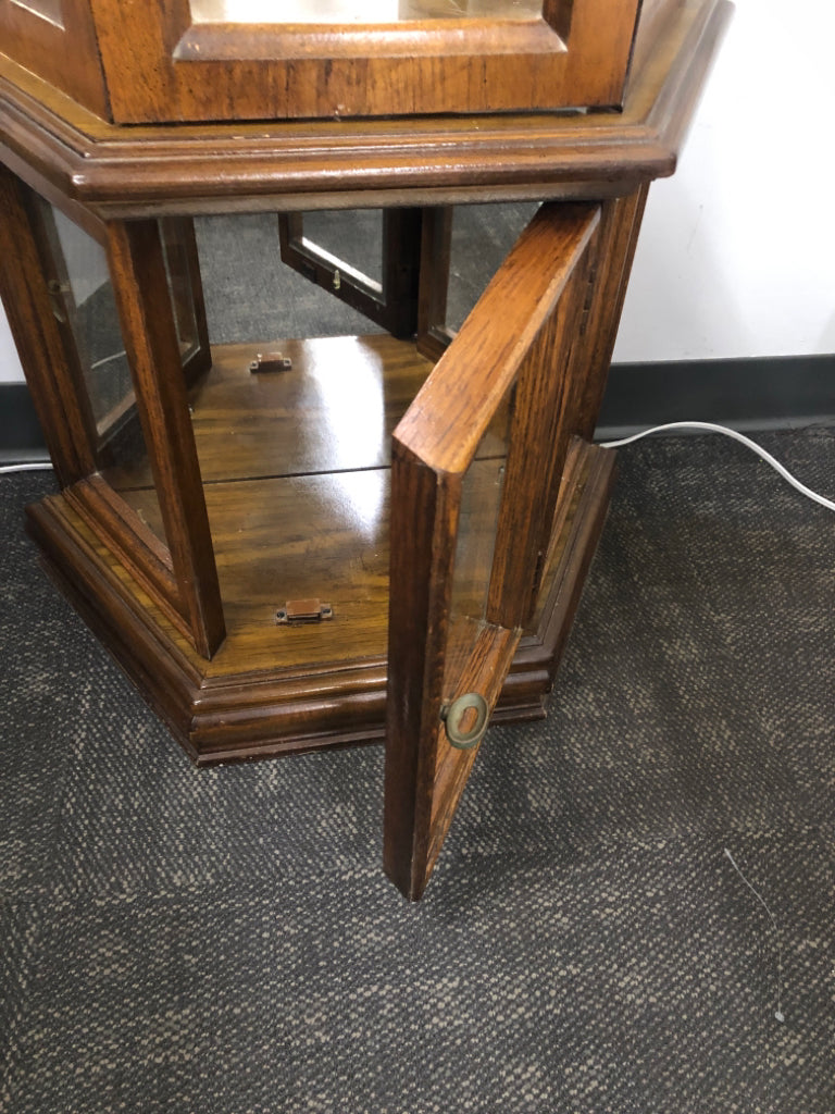 3 GLASS SHELF 2 DOORS CURIO CABINET WITH INTERIOR LIGHT.