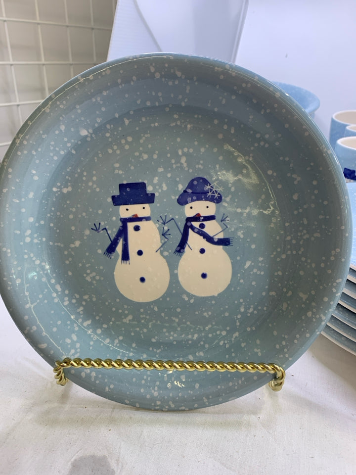 32 PC BLUE SNOWMAN DINNER SET- SVC 8.