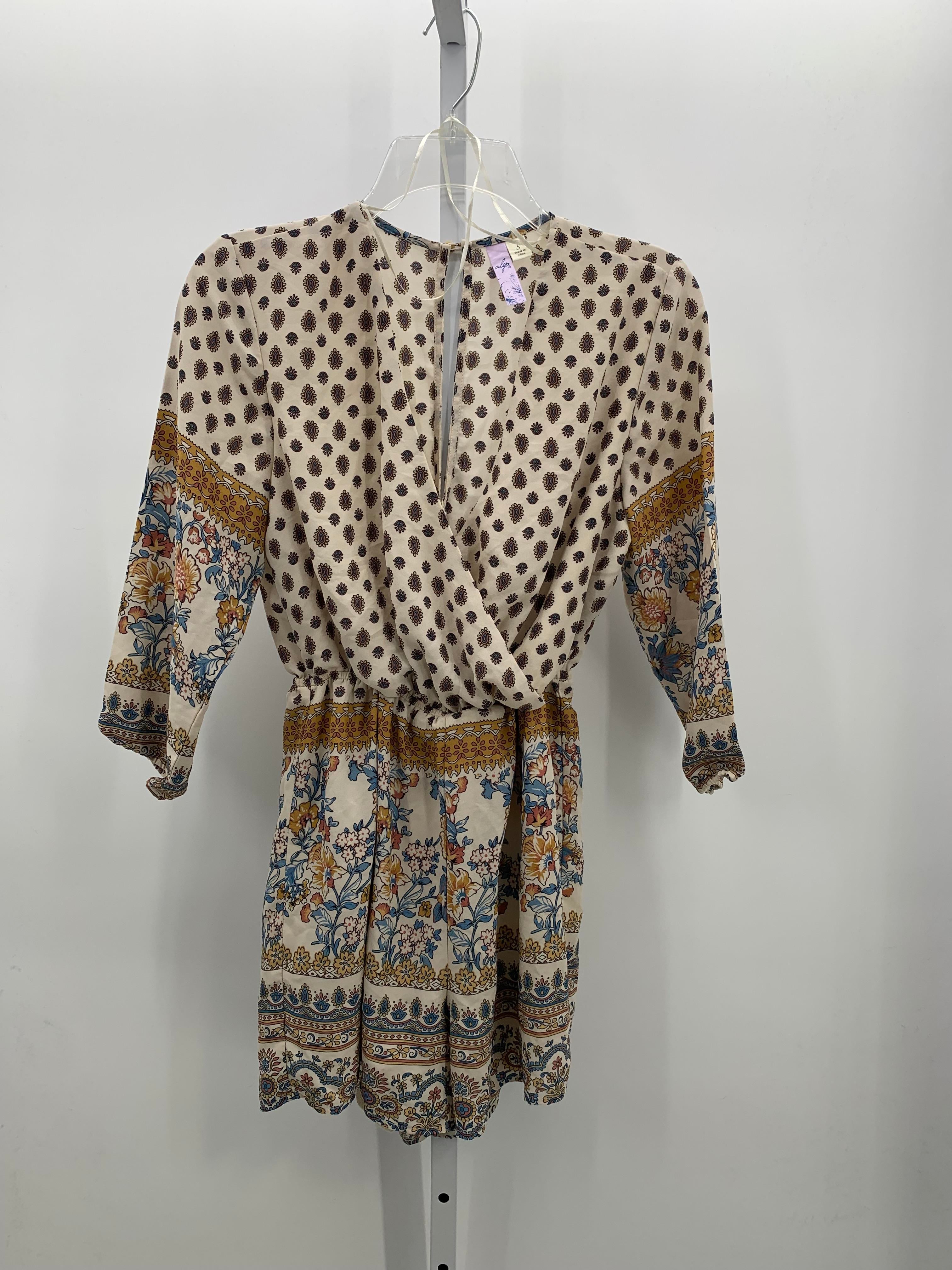 Alya Size Small Juniors Romper