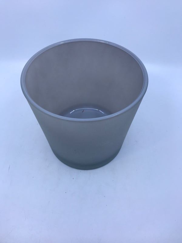 GREY FROSTED GLASS PLANTER.