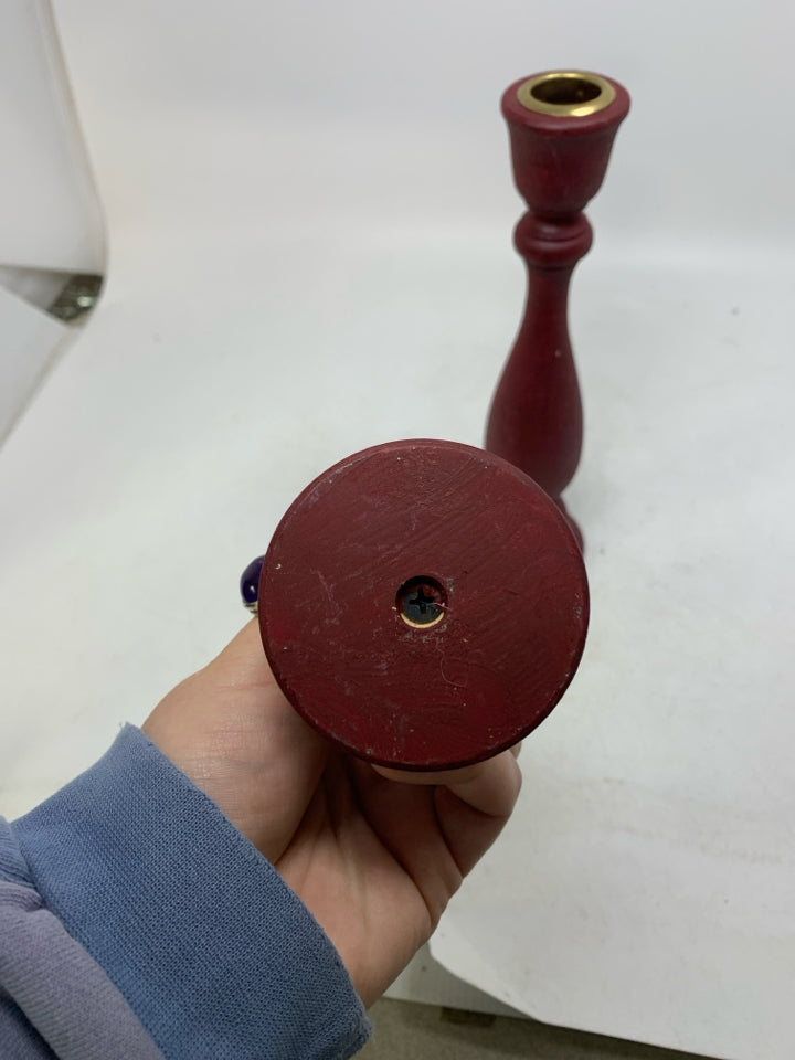 2 WOOD TAPERED CANDLE HOLDERS.