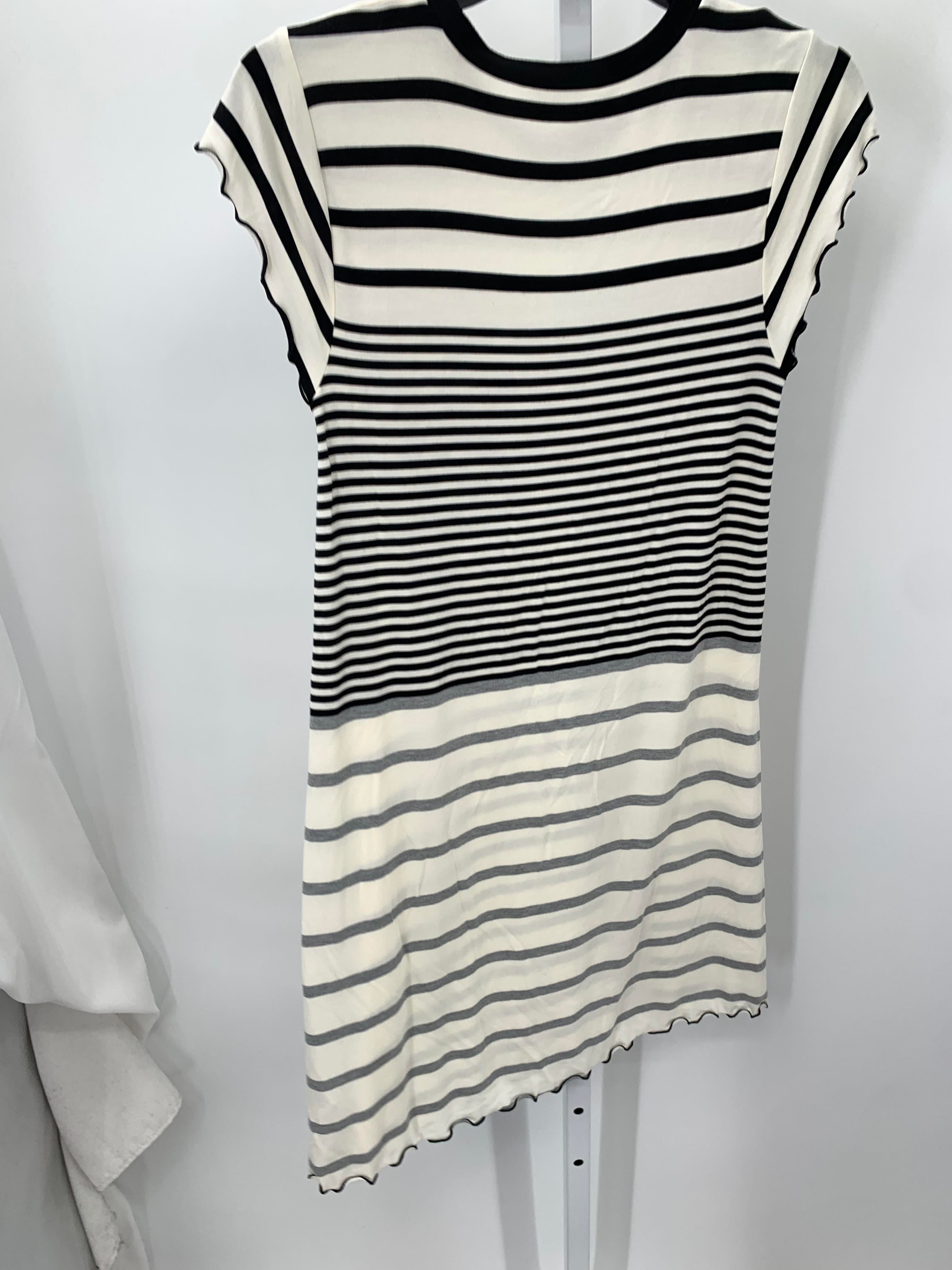 American Eagle Size Small Juniors Short Sleeve Dress