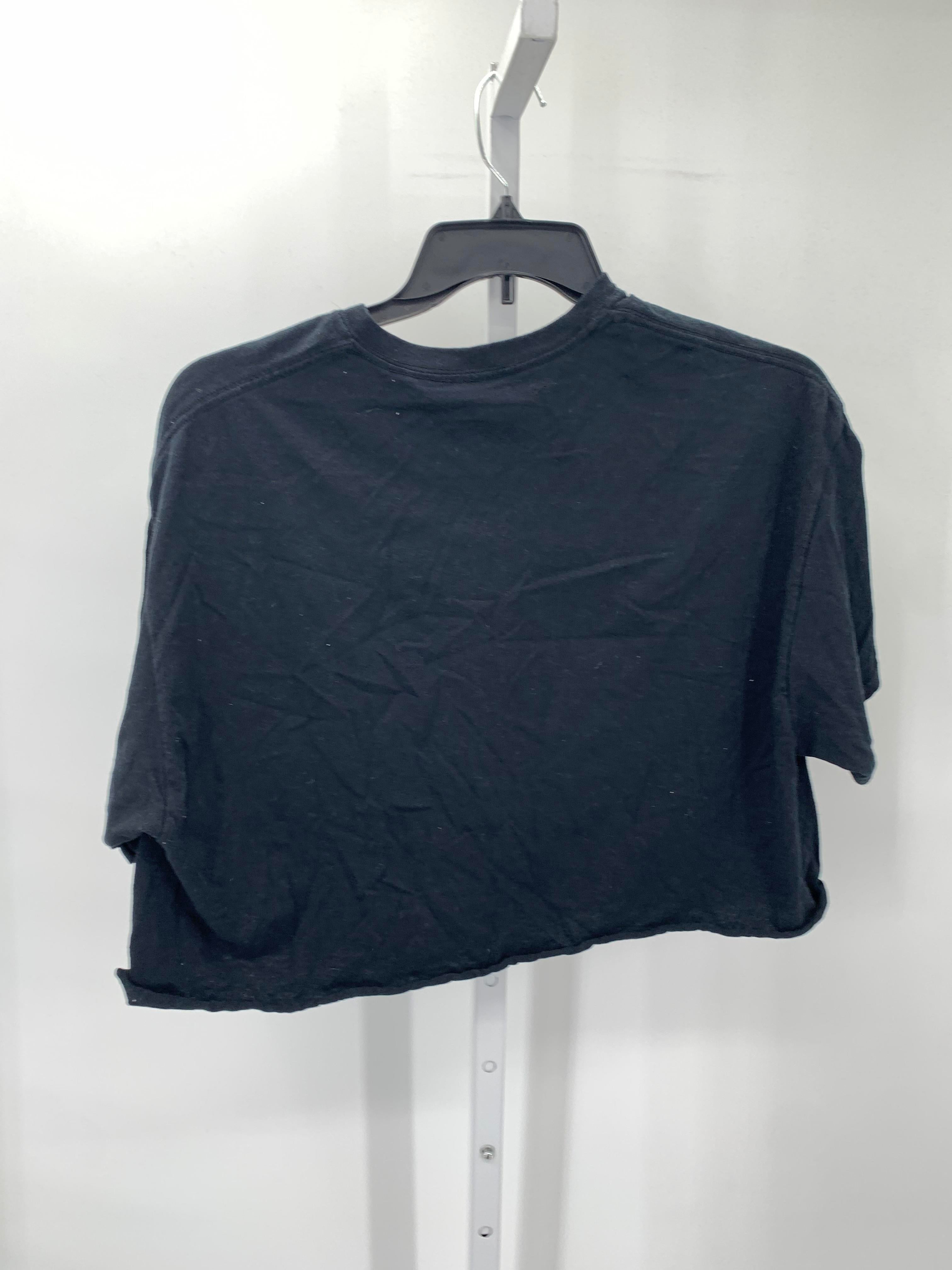 Size Extra Large Juniors Short Sleeve Shirt