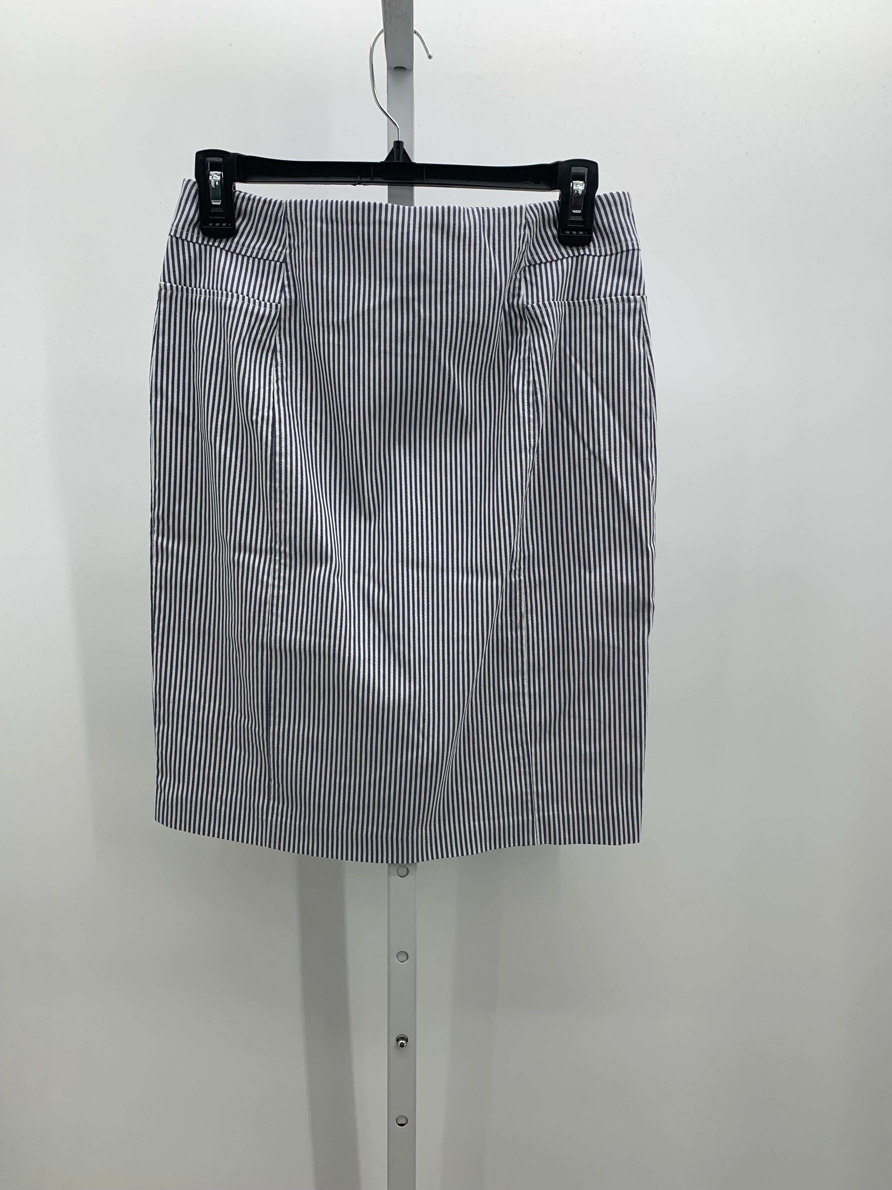 Tribal Size 6 Misses Skirt