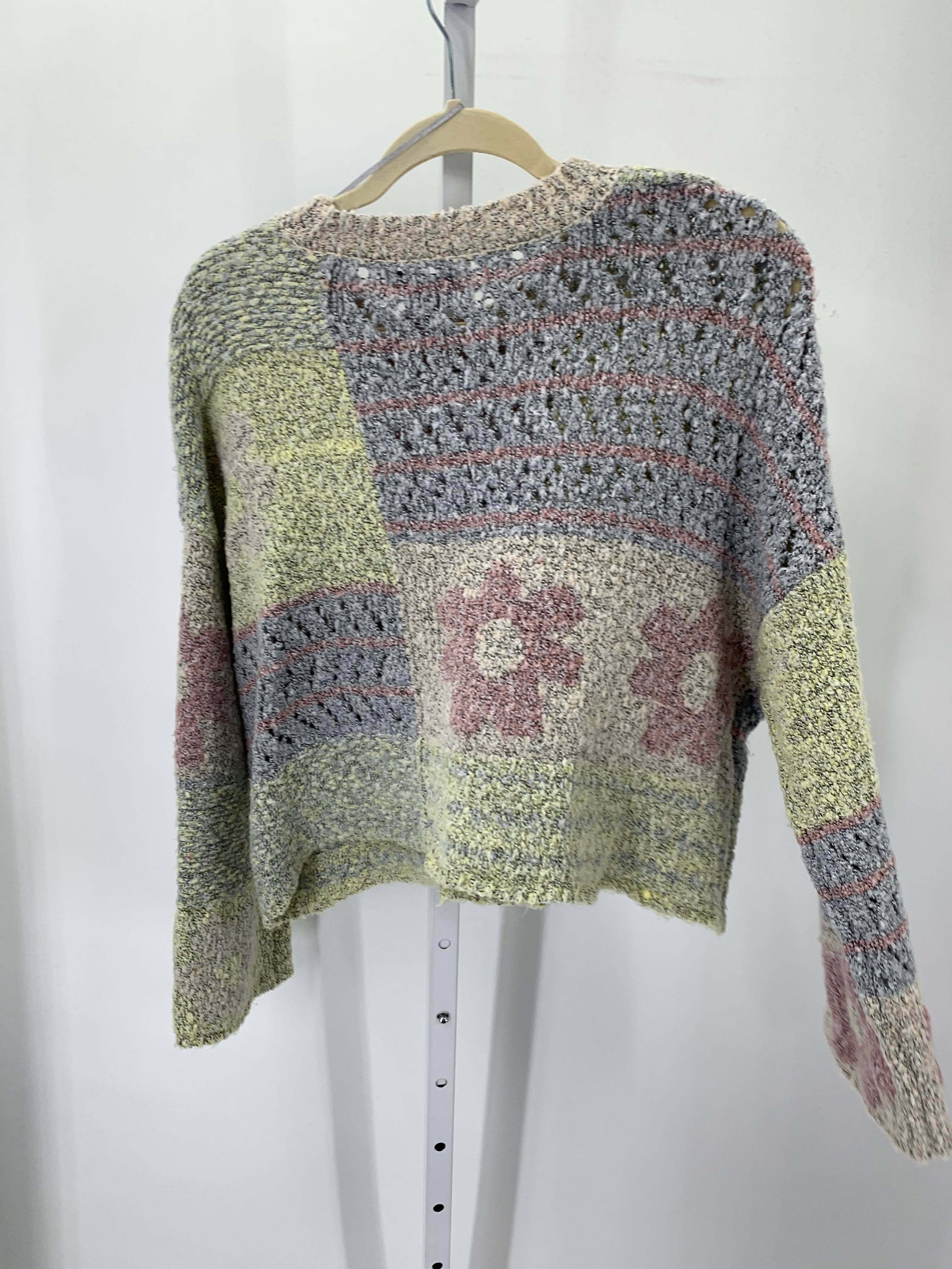 Size Small Juniors Long Sleeve Sweater