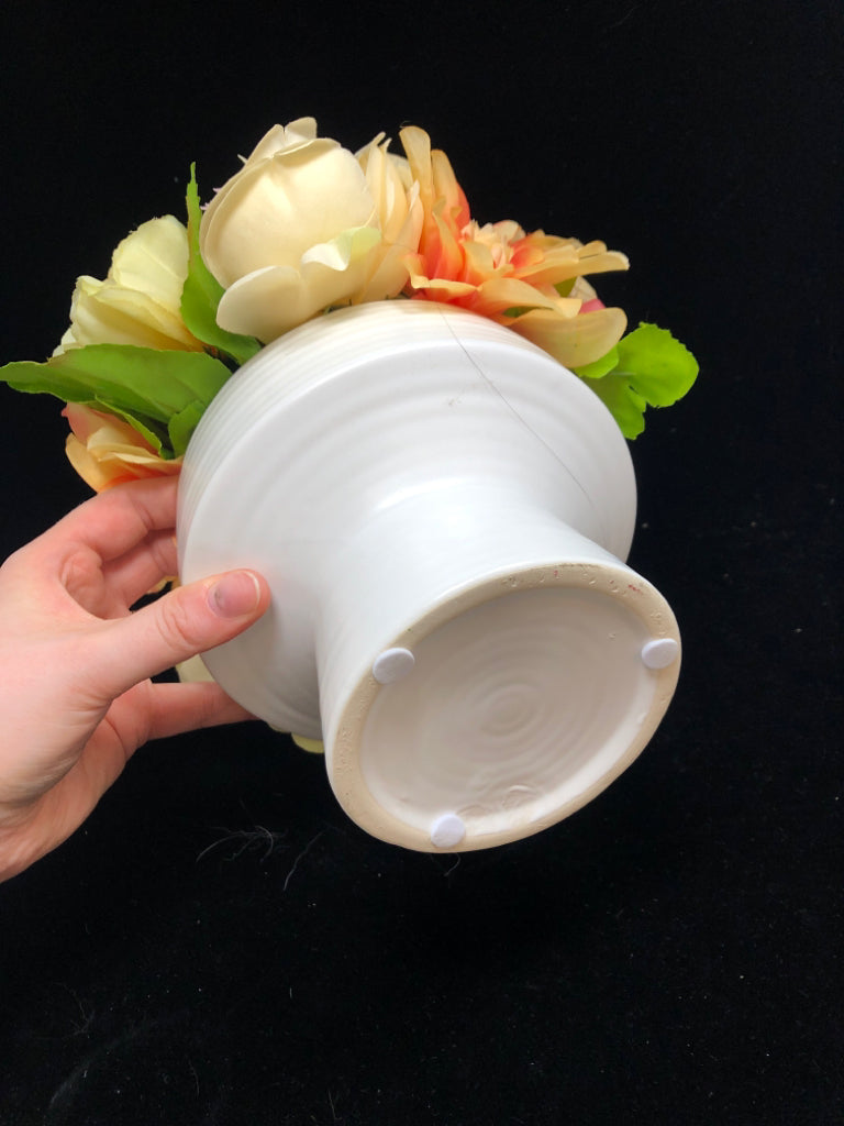 FAUX PINK PEONY BOUQUET IN WHITE CERAMIC PLANTER.