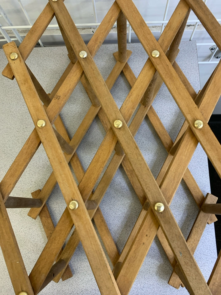 WOOD WINE RACK FOLDABLE.