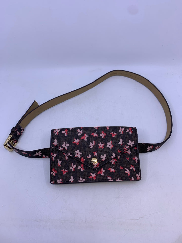 Michael Michael Kors Floral Belt Bag , L/Xl