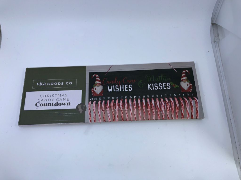 NIB CANDY CANE COUNTDOWN SIGN